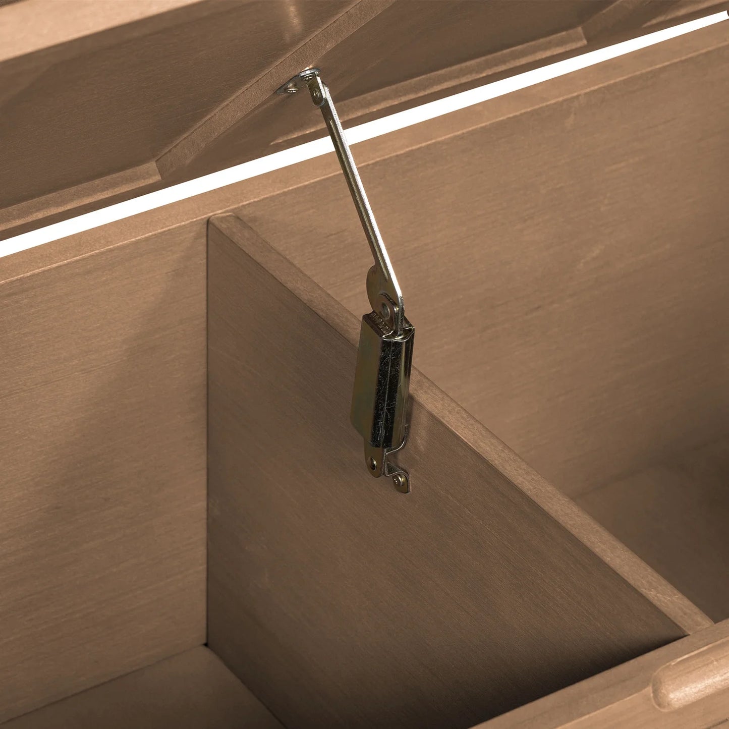 Sahil Indoor Wooden Storage Bench
