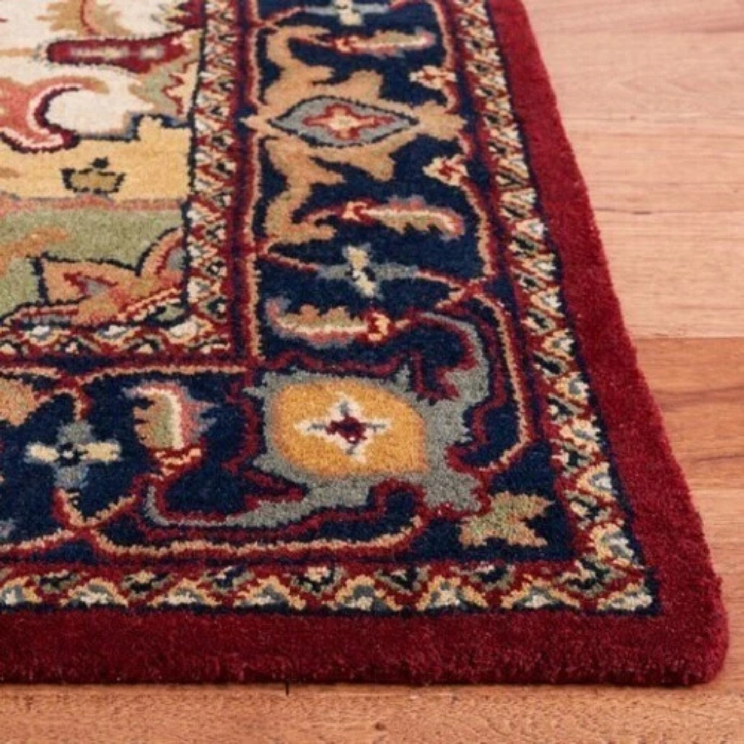 SAFAVIEH Heritage Handmade Asian-Style Wool Rug