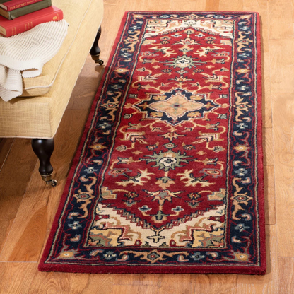SAFAVIEH Heritage Handmade Asian-Style Wool Rug