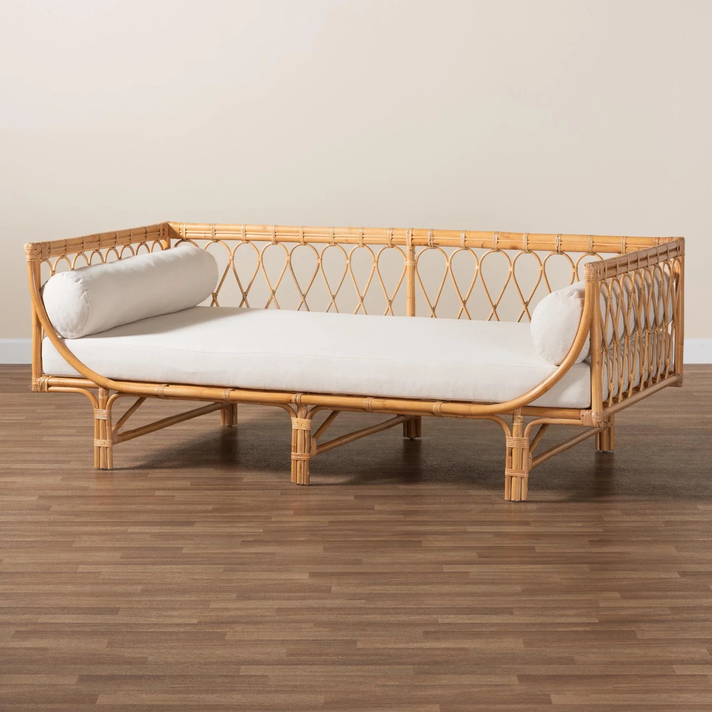 Weiss Rattan Daybed