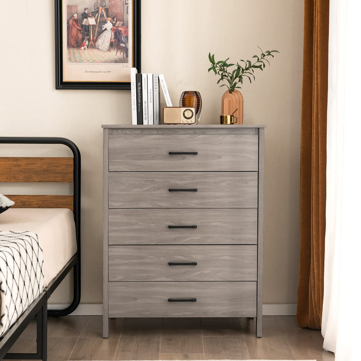 Sabine 5-Drawer Wide Chest Dresser